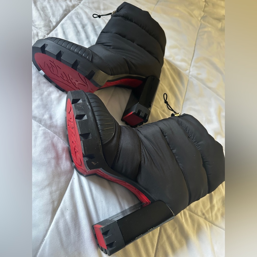 Christian Louboutin Lug Ankle puffer boots